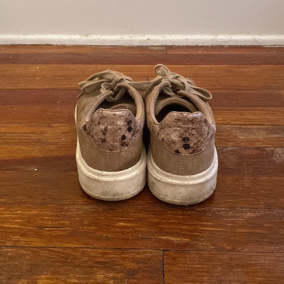 BROWN WOMENS STEVE MADDEN PLATFORM SNEAKERS - Picture 4 of 4